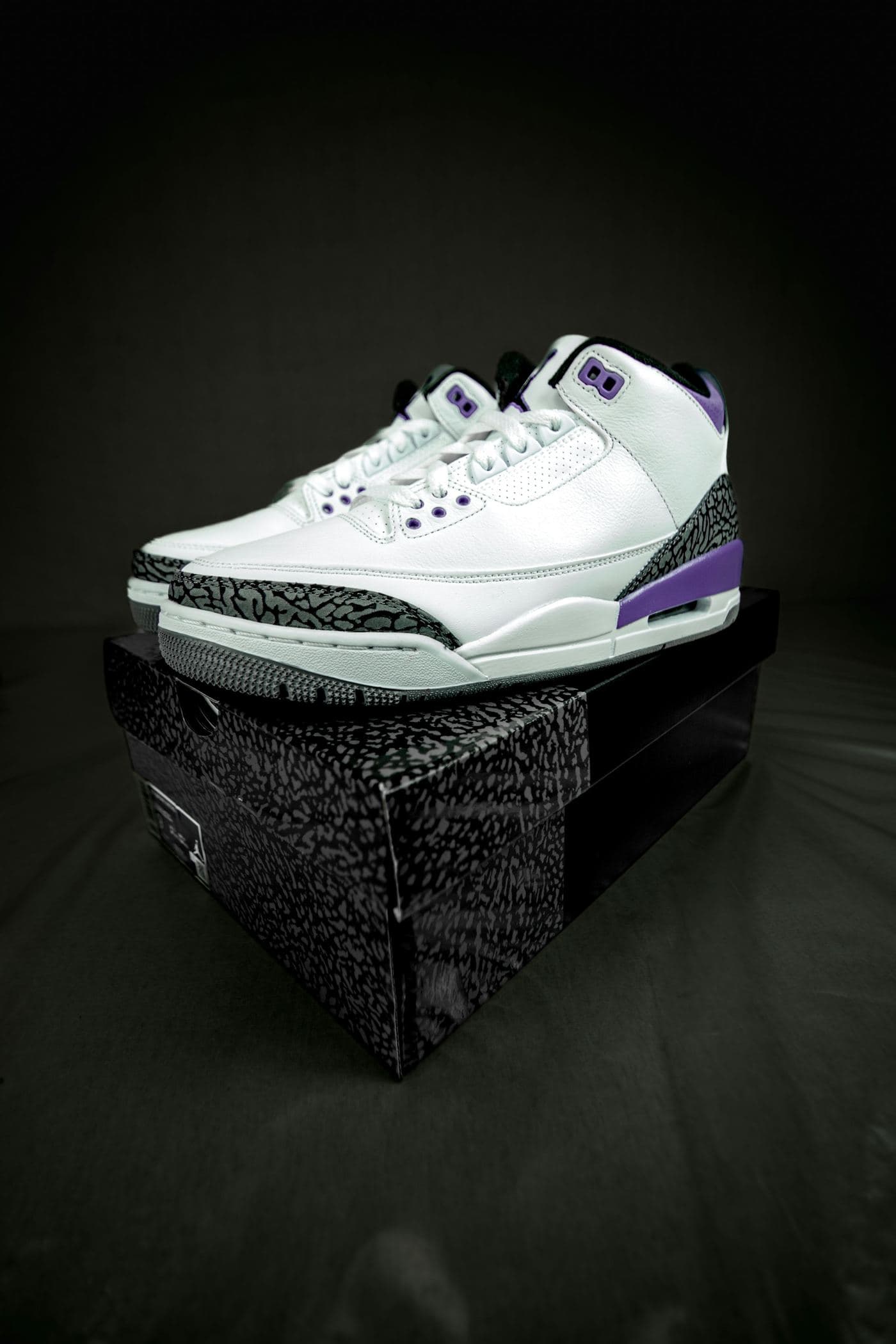 Jordan 3 Retro Dark Iris, alternate view